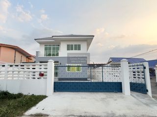 For sale 3 bedrooms house in Bang Khae, Bangkok