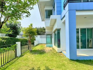 Продажа 3 спальни дом в Пхаси Чароен, Бангкок