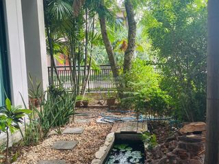 For sale 5 bedrooms house in Khan Na Yao, Bangkok