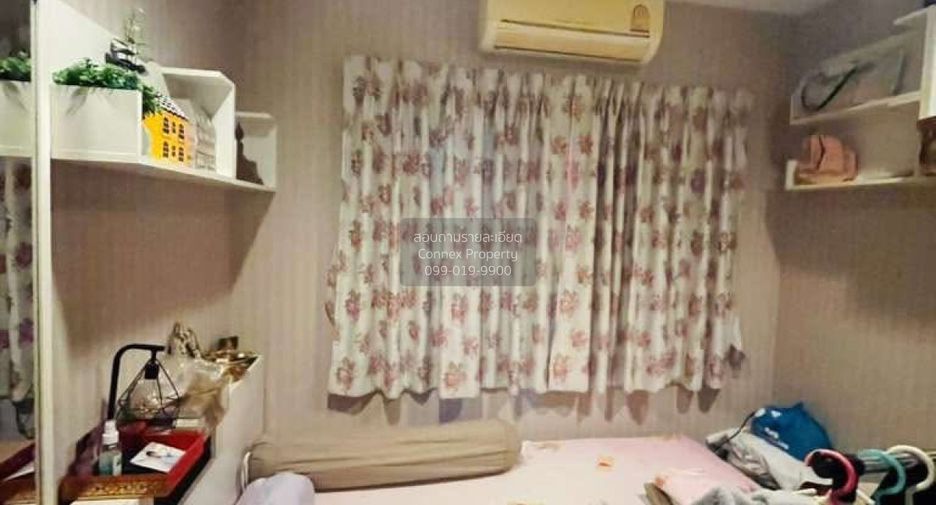 For sale 5 bedrooms house in Khan Na Yao, Bangkok