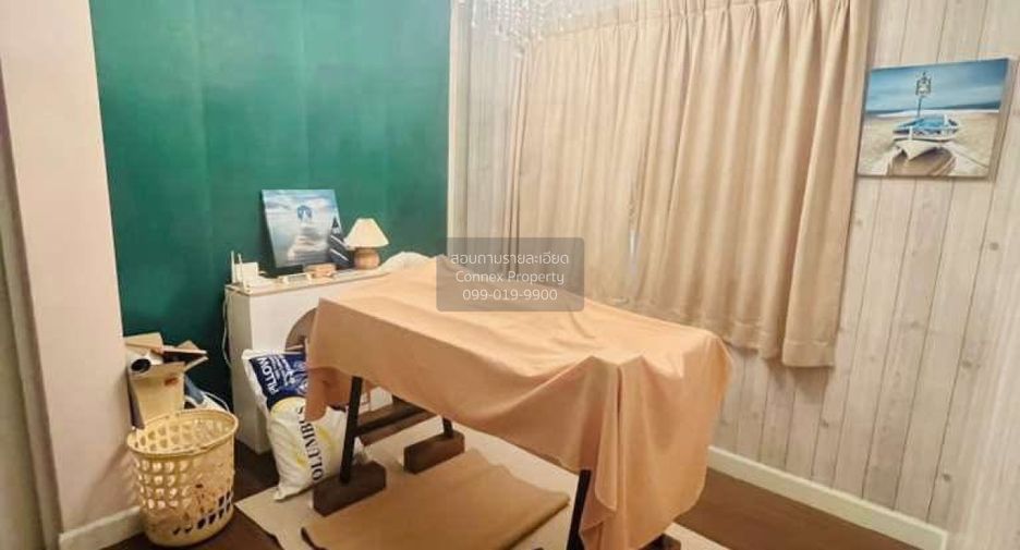 For sale 5 bedrooms house in Khan Na Yao, Bangkok