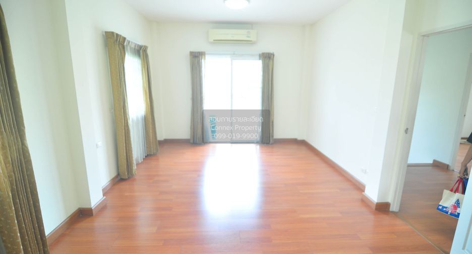 Casa en venta de 3 habitaciones en Lat Krabang, Bangkok