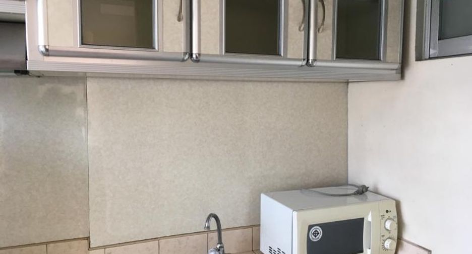 For sale 1 bed condo in Sathon, Bangkok