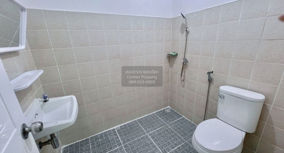 For sale 2 bedrooms townhouse in Nong Chok, Bangkok