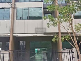Reihenhaus zum Kauf mit 3 Zimmer in Bang Phli, Samut Prakan