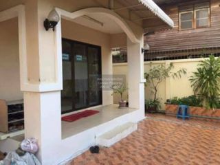 Haus zum Kauf mit 5 Zimmer in Bang Kruai, Nonthaburi