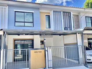 Casa adosada en venta de 3 habitaciones en Bang Kruai, Nonthaburi