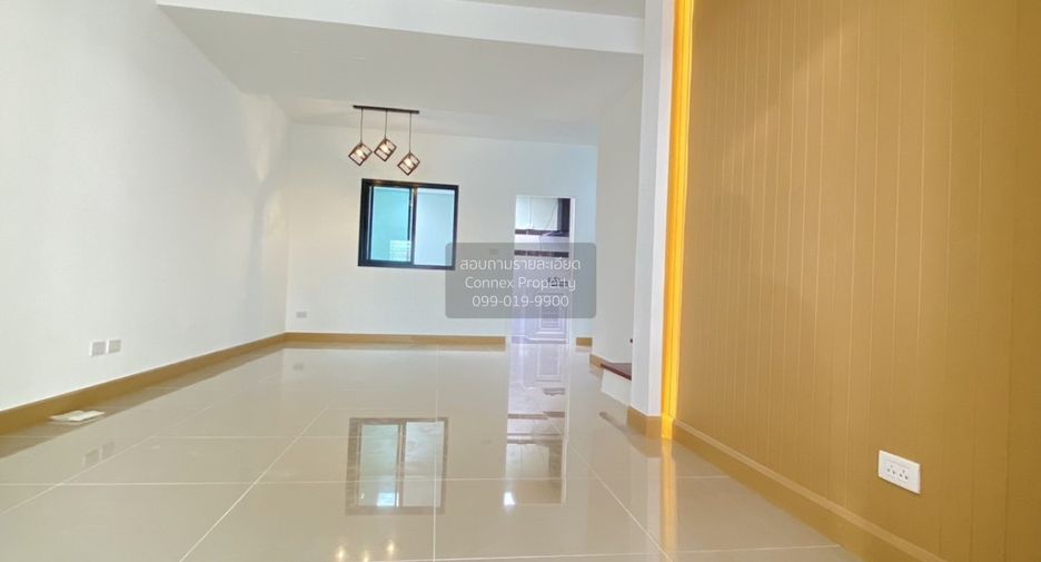 Reihenhaus zum Kauf mit 3 Zimmer in Bang Kruai, Nonthaburi