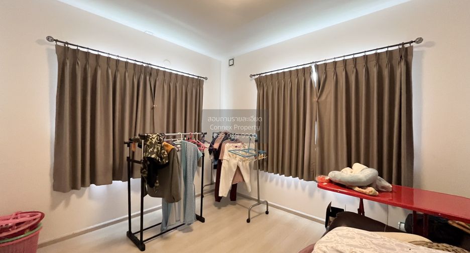 For sale 3 bedrooms house in Mueang Samut Sakhon, Samut Sakhon