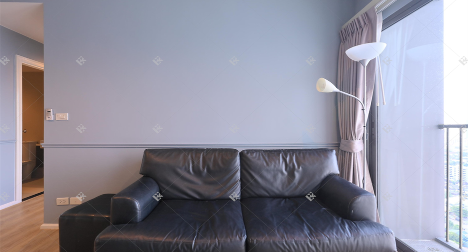 For sale 2 bedrooms condo in Khlong Toei, Bangkok