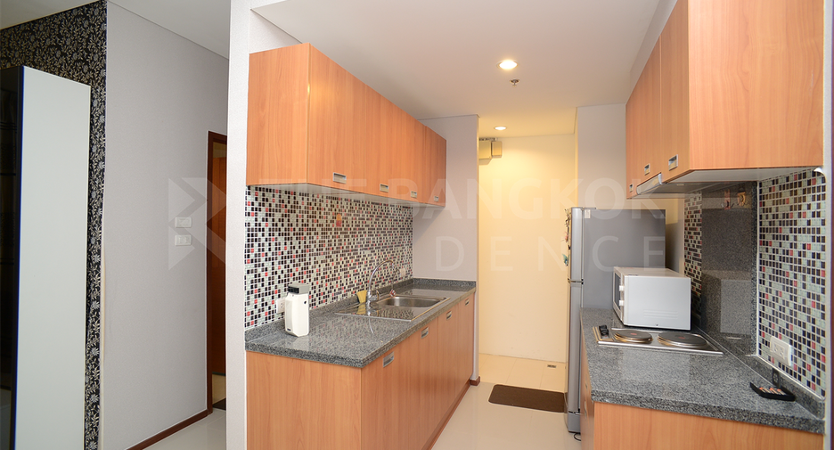 For sale 1 bed condo in Khlong San, Bangkok