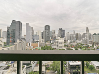 Wohnung zur Miete mit 2 Zimmer in Watthana, Bangkok