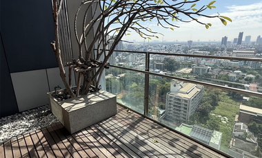À louer 3 chambres condo à Sathon, Bangkok