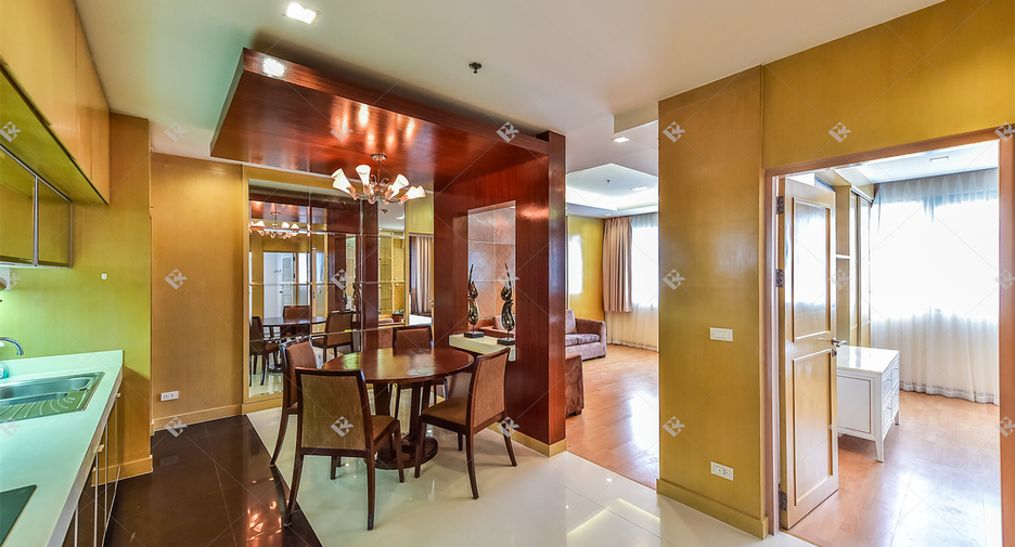 For rent 2 bedrooms condo in Sathon, Bangkok