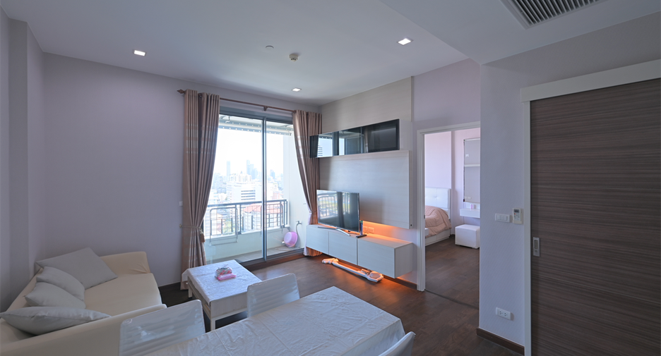À louer 1 chambre condo à Watthana, Bangkok