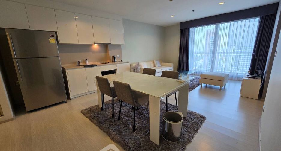 Condo en venta de 2 habitaciones en Khlong Toei, Bangkok