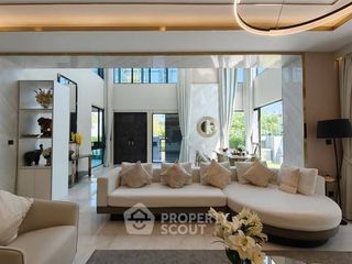 For sale 5 ベッドルーム house in Saphan Sung, Bangkok