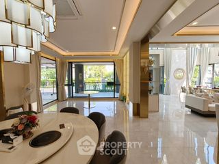 For sale 5 ベッドルーム house in Saphan Sung, Bangkok