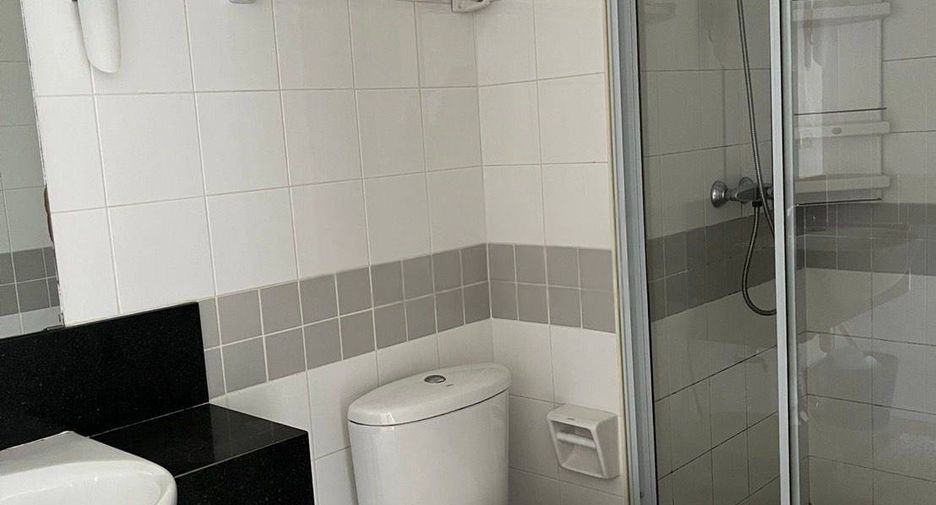 Продажа 1 кровать кондо в Щаттхана, Бангкок