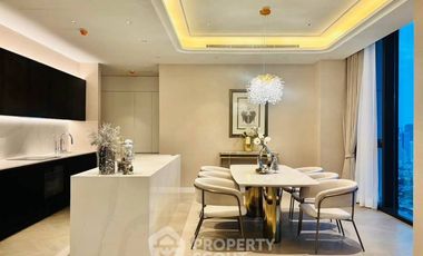 For sale 2 ベッドルーム condo in Pathum Wan, Bangkok