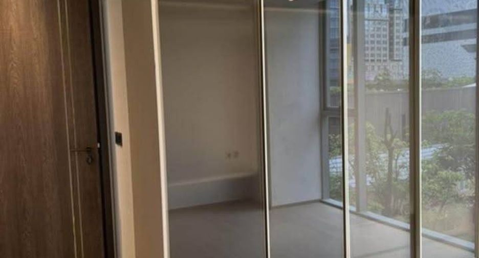 For rent and for sale 2 bedrooms condo in Pathum Wan, Bangkok