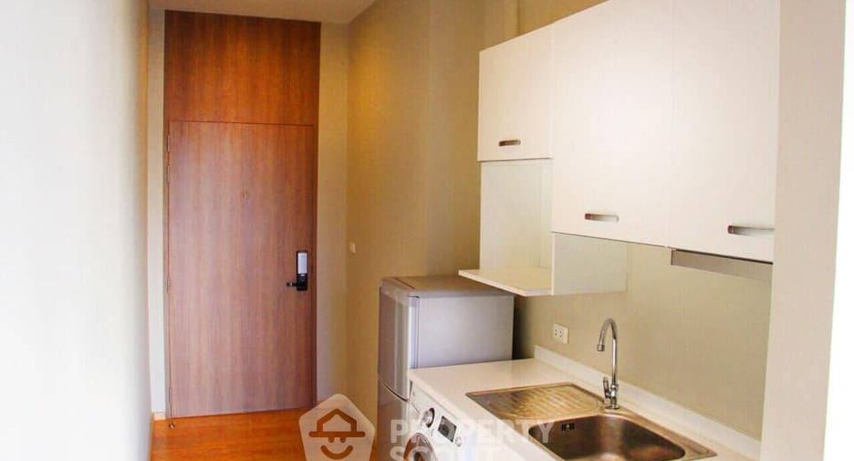 Wohnung zur Miete mit 1 Zimmer in Khlong Toei, Bangkok