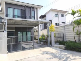 For rent 4 bedrooms house in Bang Lamung, Chonburi