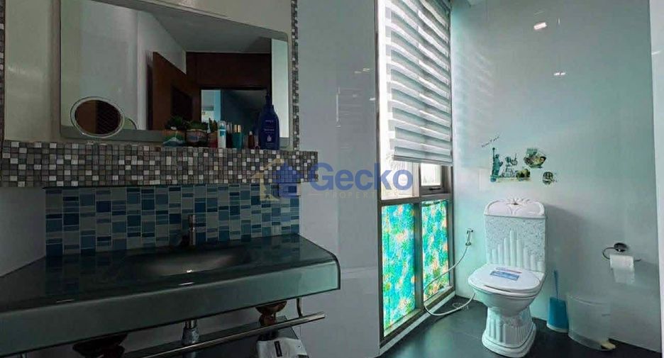 For sale 3 bedrooms condo in North Pattaya, Pattaya