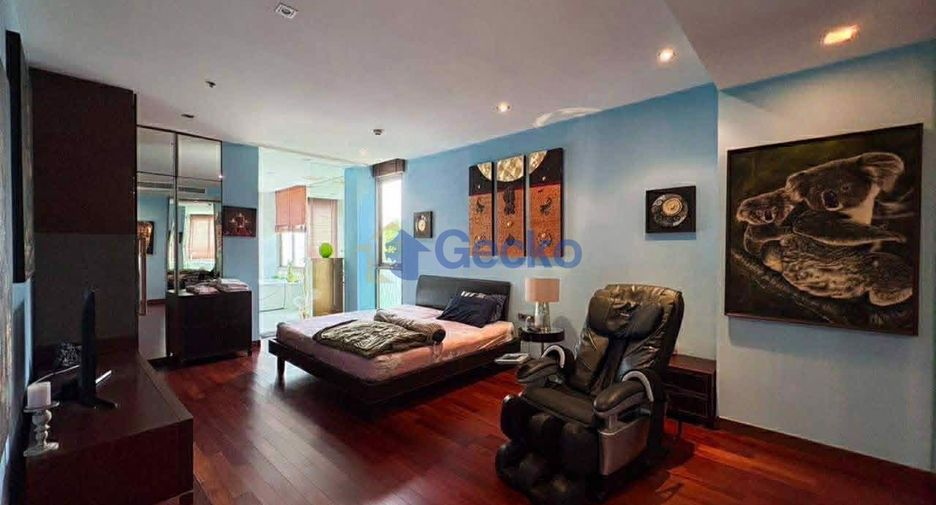 For sale 3 bedrooms condo in North Pattaya, Pattaya