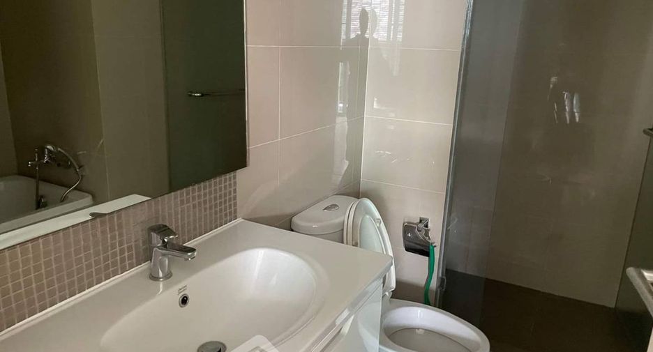 Wohnung zur Miete mit 2 Zimmer in Watthana, Bangkok