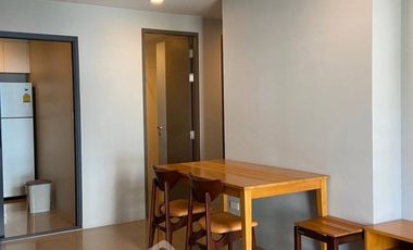 Wohnung zur Miete mit 2 Zimmer in Khlong Toei, Bangkok