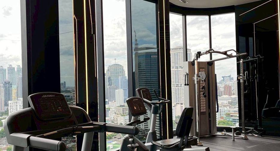 Condo en alquiler de 1 habitaciones en Khlong Toei, Bangkok