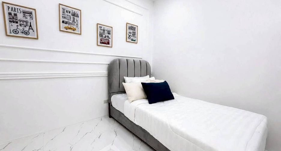 For rent 3 bedrooms townhouse in East Pattaya, Pattaya