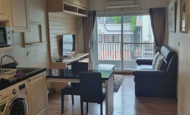 Wohnung zur Miete mit 1 Zimmer in Pathum Wan, Bangkok