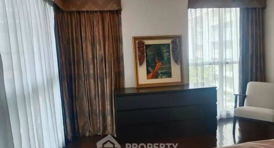 For rent 3 ベッドルーム condo in Pathum Wan, Bangkok