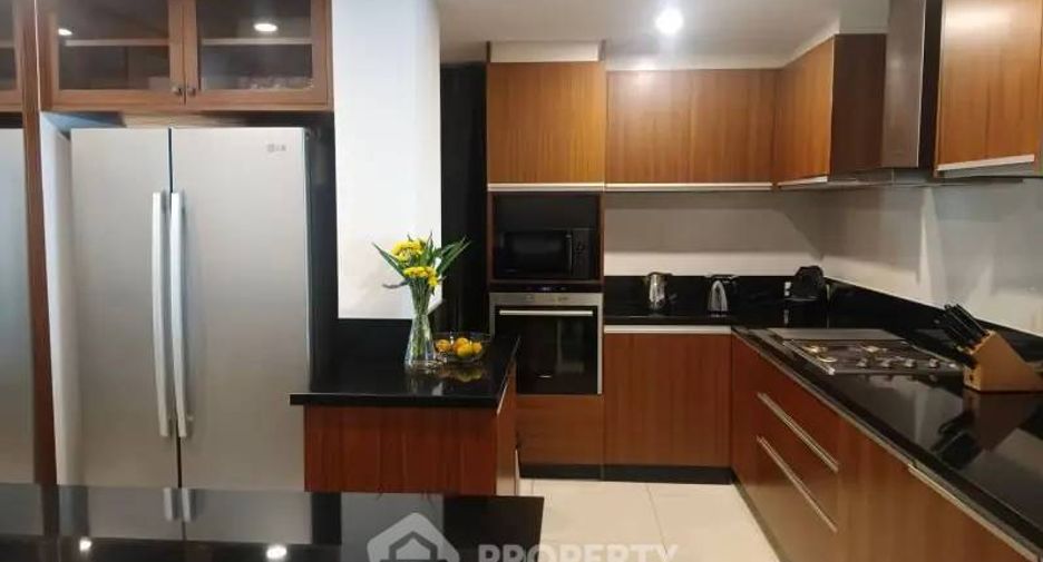 For rent 3 ベッドルーム condo in Pathum Wan, Bangkok