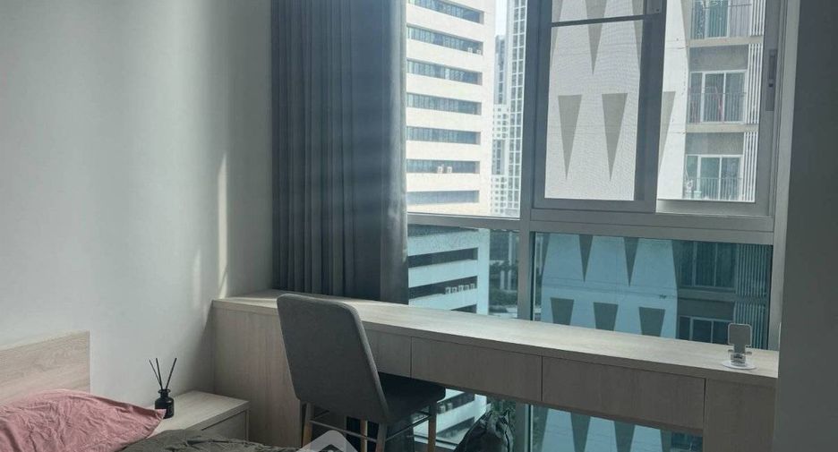 For rent 2 ベッドルーム condo in Huai Khwang, Bangkok