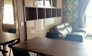 For rent 2 bedrooms condo in Pathum Wan, Bangkok