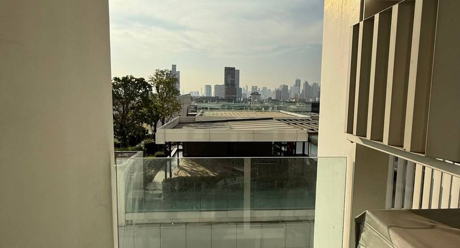 À louer 1 chambre appartement à Khlong Toei, Bangkok