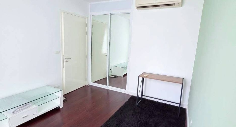 Condo en alquiler de 2 habitaciones en Pathum Wan, Bangkok