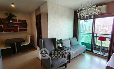 Condo en alquiler de 2 habitaciones en Watthana, Bangkok