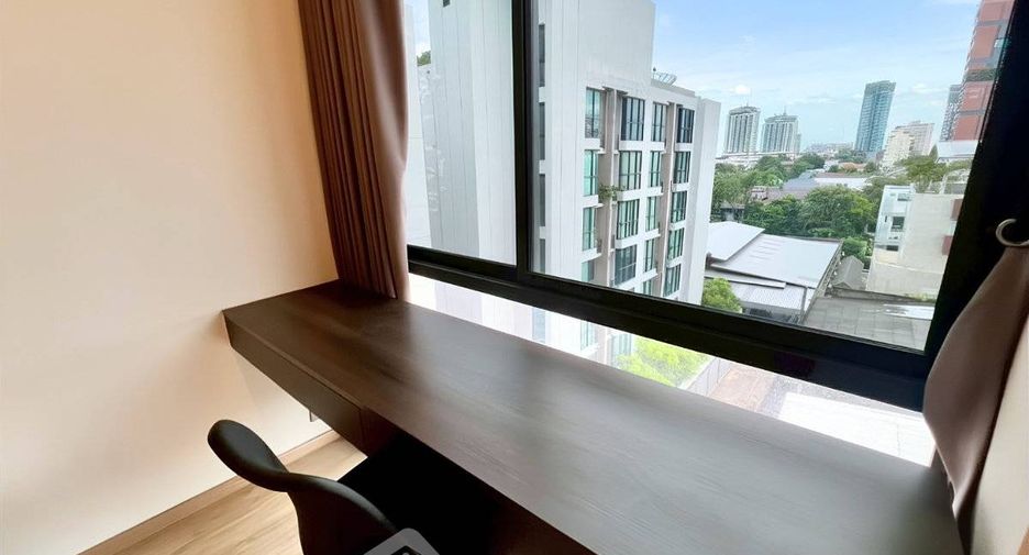 For rent 1 bed condo in Khlong Toei, Bangkok