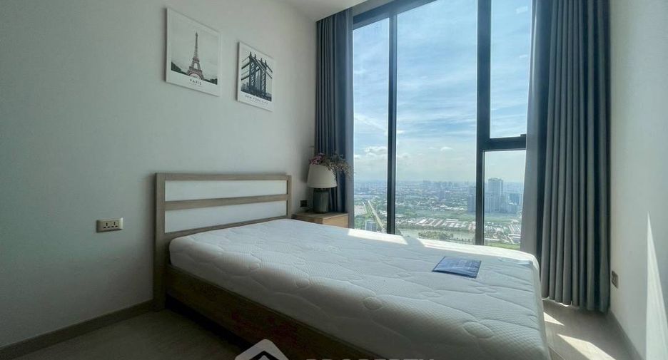 Condo en alquiler de 2 habitaciones en Huai Khwang, Bangkok