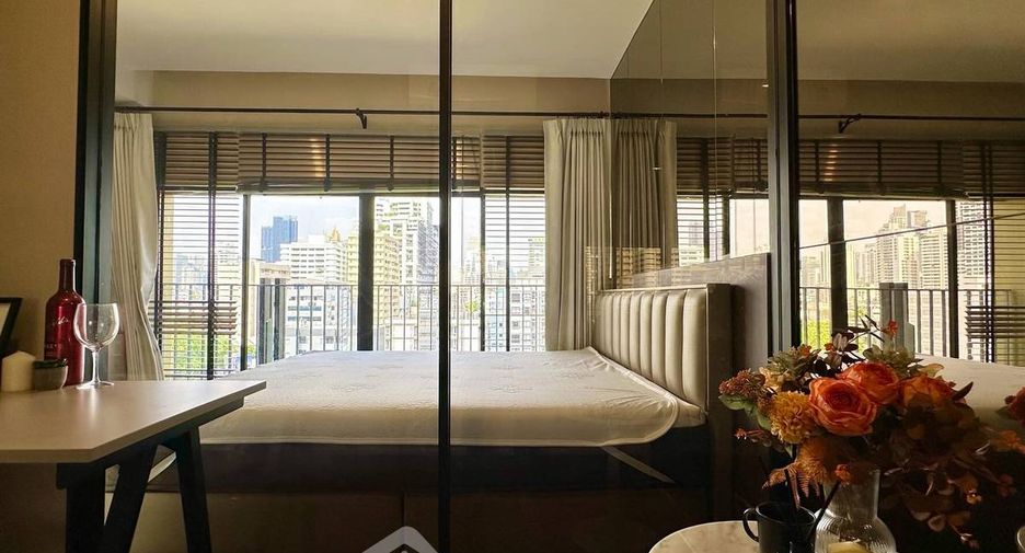 For rent 1 bed condo in Pathum Wan, Bangkok