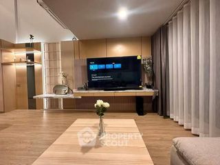 For rent 2 bedrooms condo in Bang Rak, Bangkok