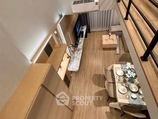 For rent 2 bedrooms condo in Bang Rak, Bangkok