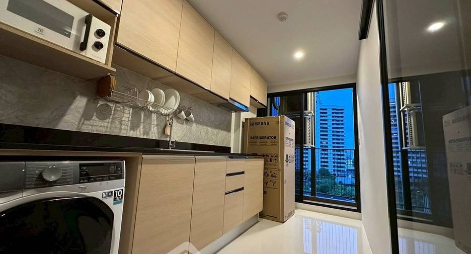 For rent 1 Beds condo in Yan Nawa, Bangkok