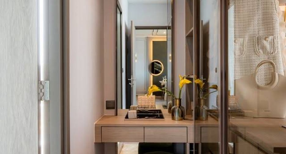 À louer 2 chambres condo à Watthana, Bangkok