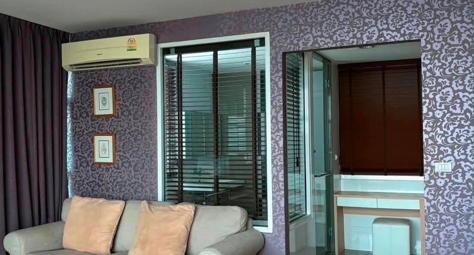 Condo en alquiler de 2 habitaciones en Huai Khwang, Bangkok