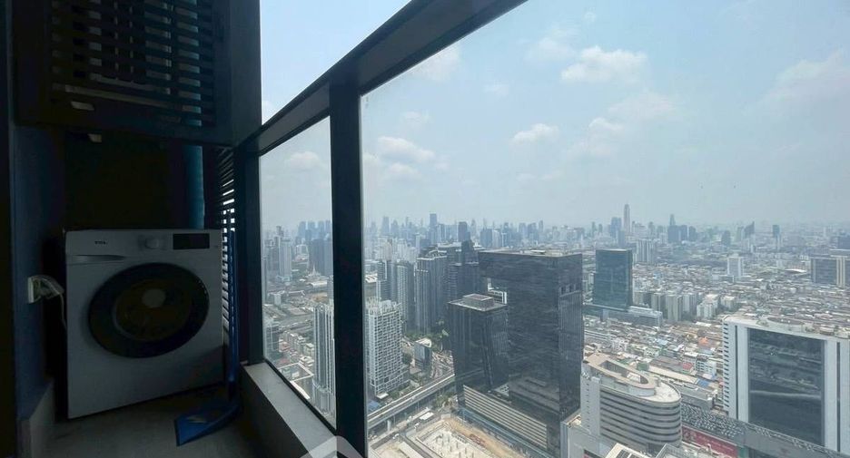Condo en alquiler de 1 habitaciones en Huai Khwang, Bangkok